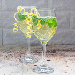 Viognier Wine Cocktail – Lemon Curl Spritzer